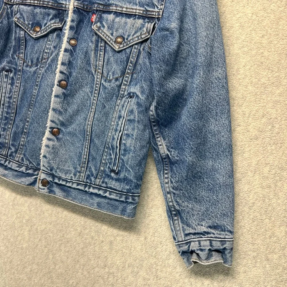 Vintage‎ Levi's Unisex Trucker Jacket Light Blue Denim Sherpa Lined USA Made 34R